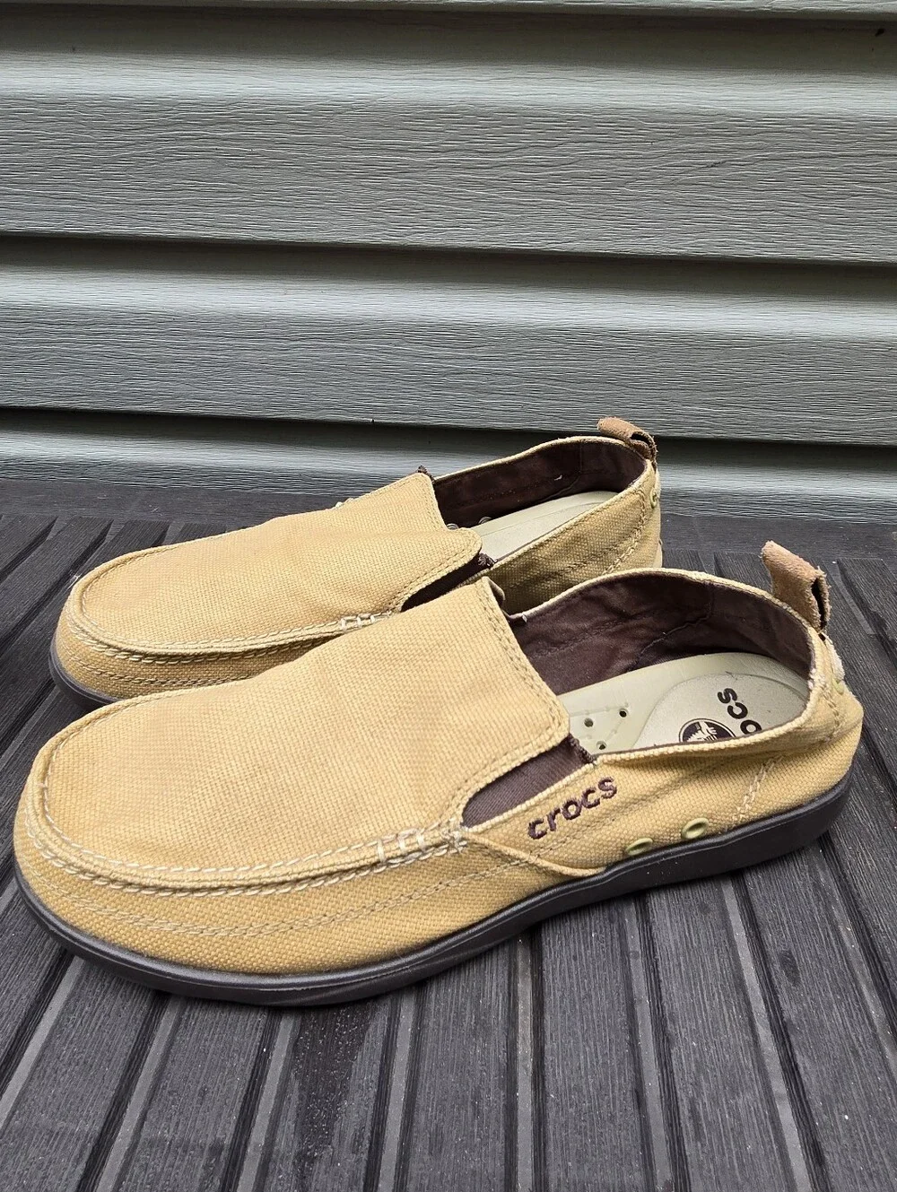 Crocs Santa Cruz Mens Size 10 Canvas Loafers Khaki Tan Slip On Casual Shoes